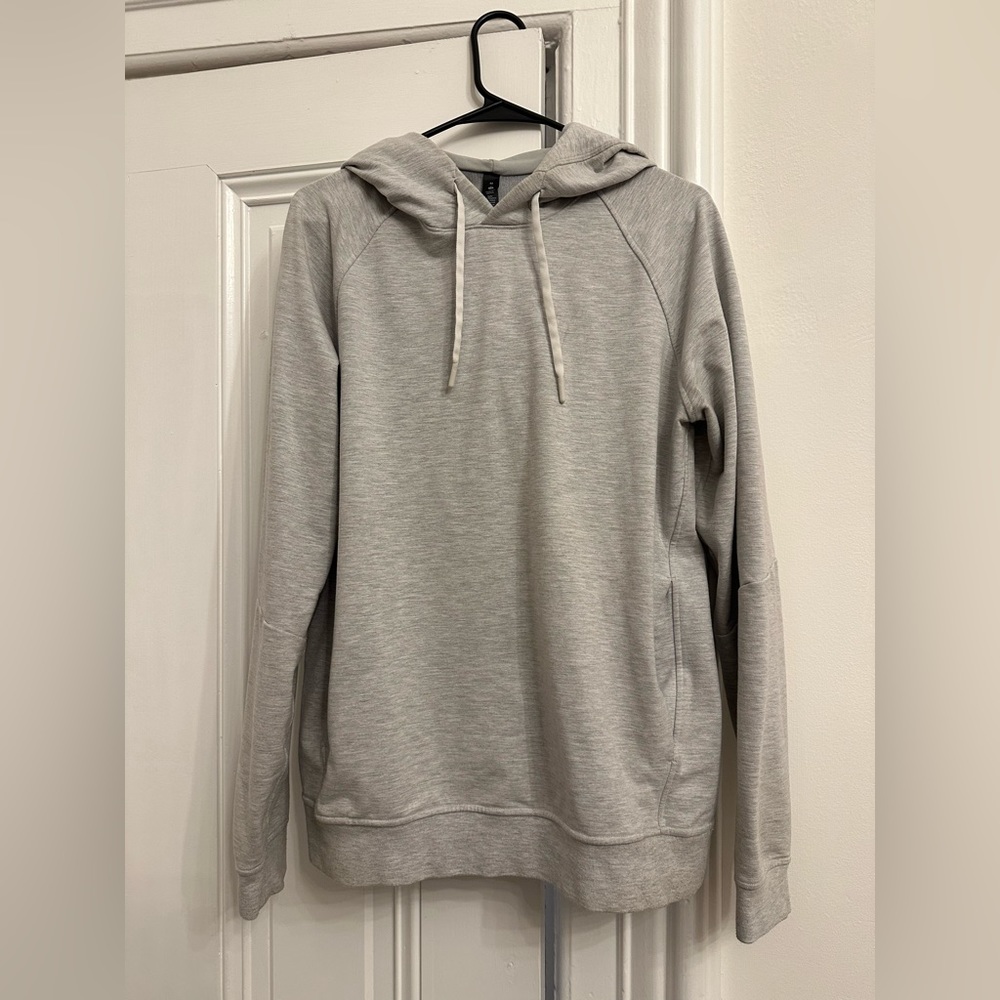 Lululemon men’s grey hoodie